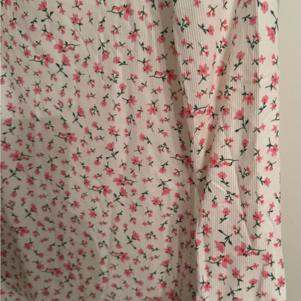Chic Floral Long Sleeve Romper - Picture 3 of 7